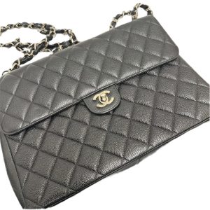 CHANEL(シャネル)　マトラッセ　ショルダーバッグ　キャビアスキン